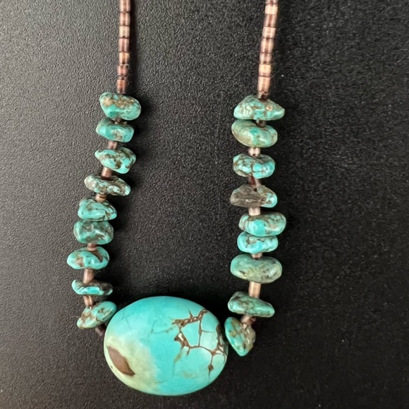 Vintage Native American Turquoise Heishi Bead Necklace Turquoise Chips & Shell - Picture 2 of 8